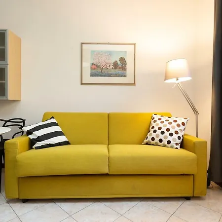Apartament Cozy Studio In Downtown Mediolan