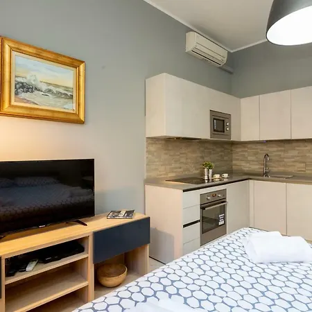 Apartament Cozy Studio In Downtown Mediolan
