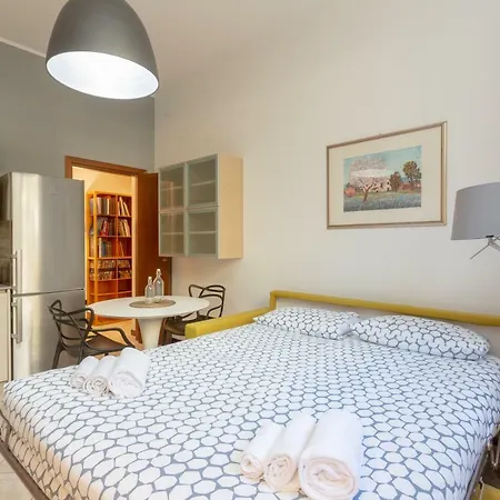 Cozy Studio In Downtown * Mediolan